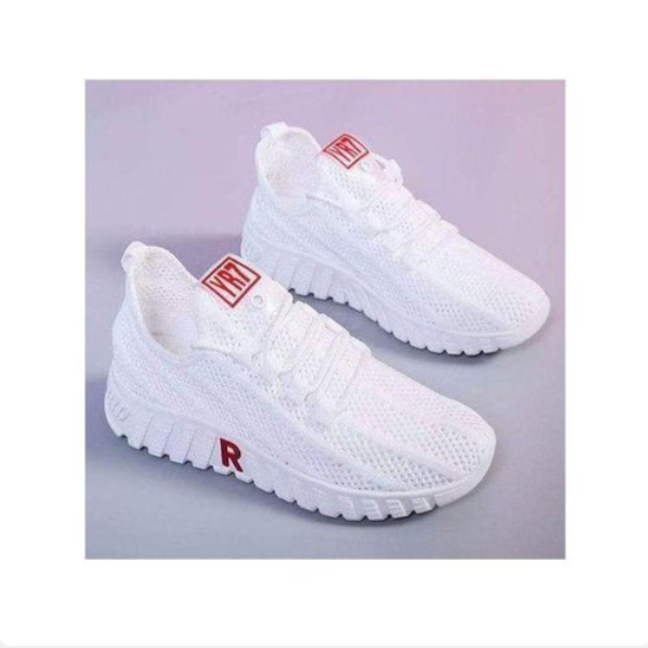 Baskets taille 37-38-39-49